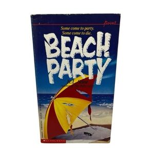 R.L. Stine Teen Beach Horror Book First Edition 1990 soft cover